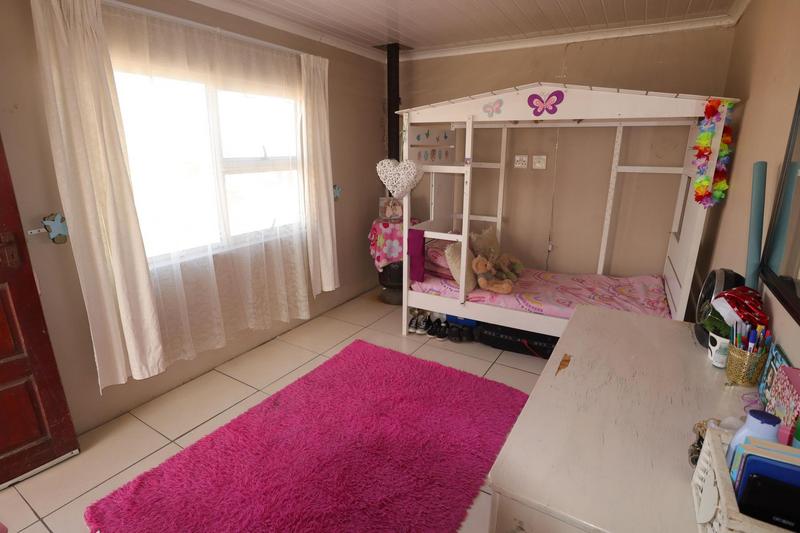 5 Bedroom Property for Sale in Sarepta Western Cape